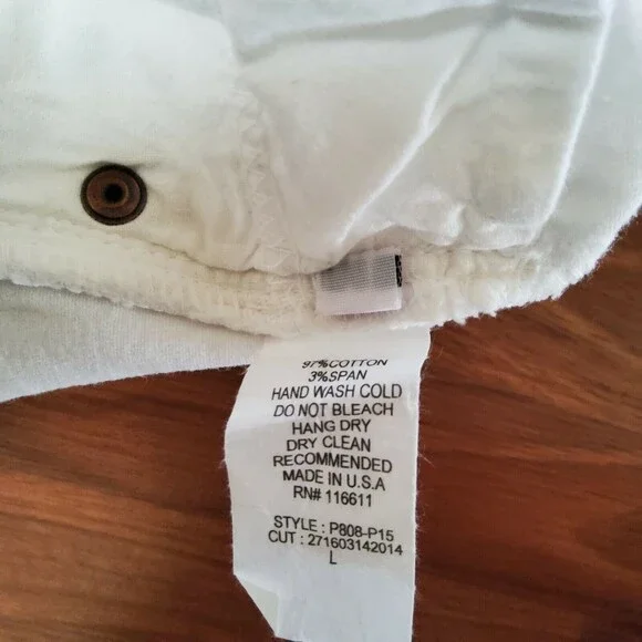 Maternal America Maternity Denim White Jean Shorts Size L New - Picture 6 of 7